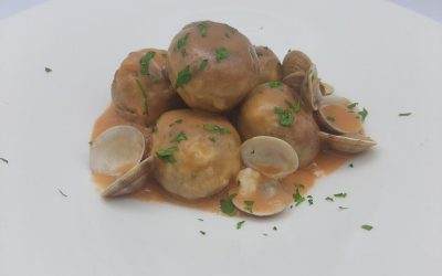 Albóndigas marineras