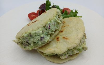 Arepas rellenas de aguacate