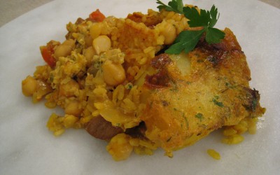Arroz en costra con garbanzos
