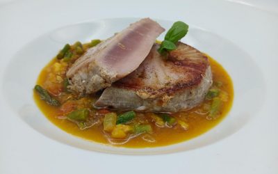 Atún con espárragos