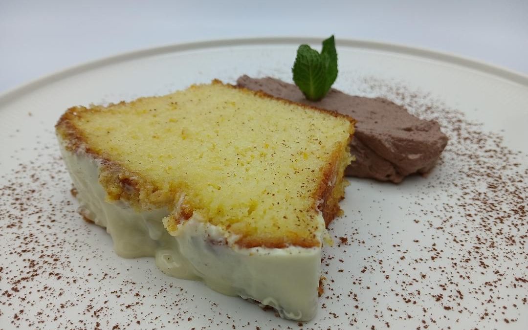 Bizcocho borracho de naranja