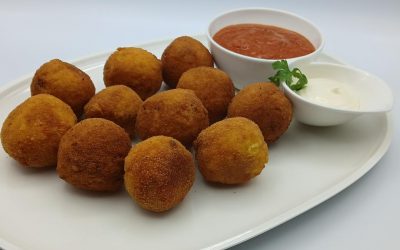 Bombas arroz y carne