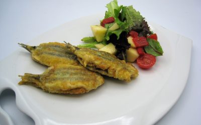 Boquerones rellenos de gazpacho