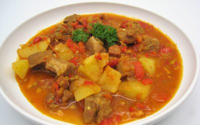 Cabeza de lomo al chilindrón