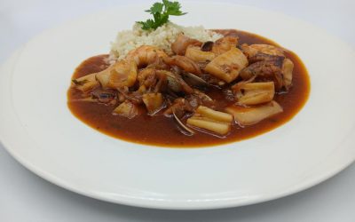 Calamares en tomate,