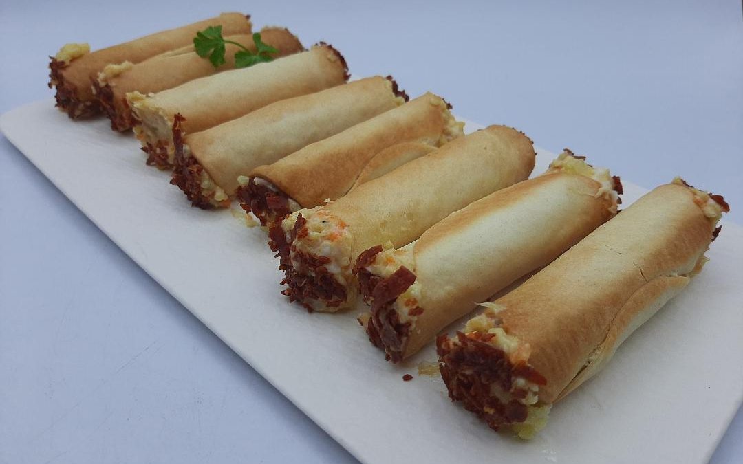 Canutillos de ensaladilla
