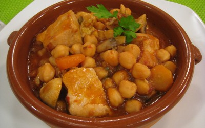 Cazuela de garbanzos con pollo