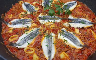 Cazuela marinera de fideos