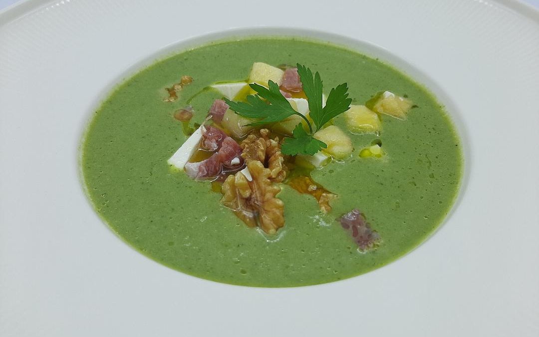 Crema de lechuga con jamón