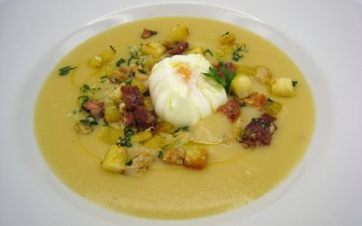 Crema de patatas enchorizadas