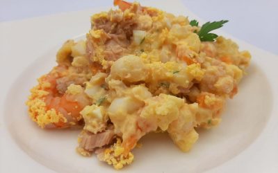 Ensaladilla de sepia y langostinos