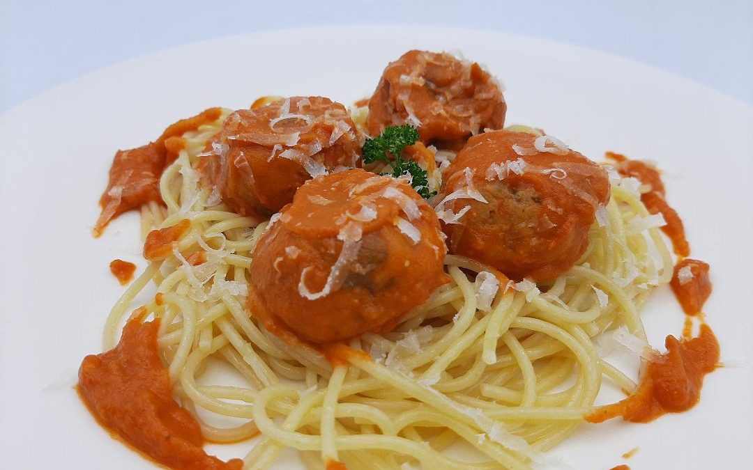 Espagueti y albóndigas de verduras