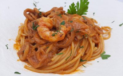 Espaguetis con frutos del mar