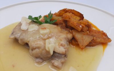Filetes de pollo al ajillo