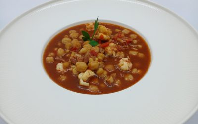 Garbanzos con gambones