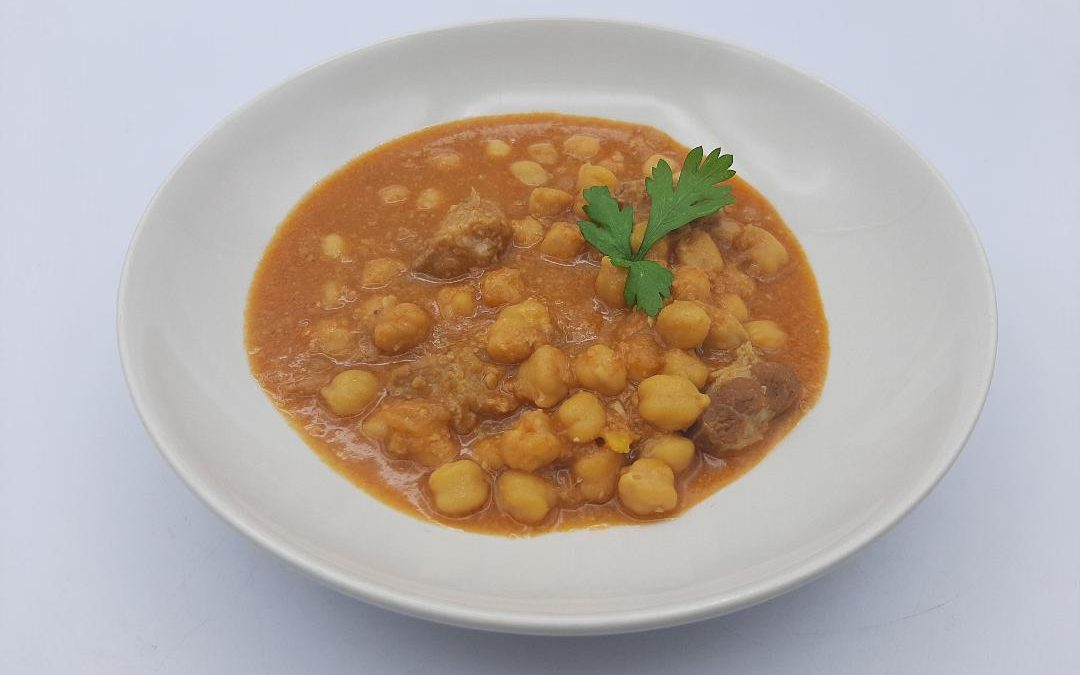 Guiso de lomo con garbanzos