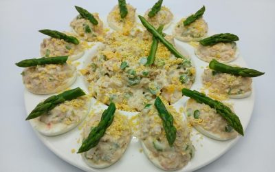 Huevos rellenos con espárragos