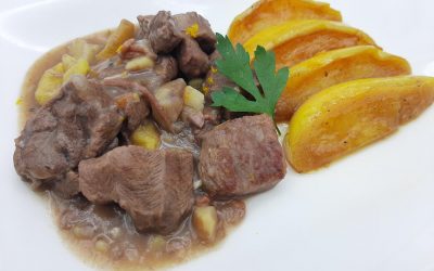 Jarrete guisado con castañas