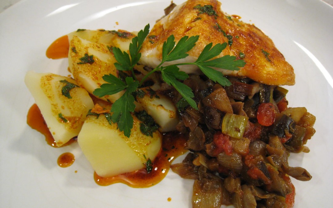 Lubina con ajillo de patatas