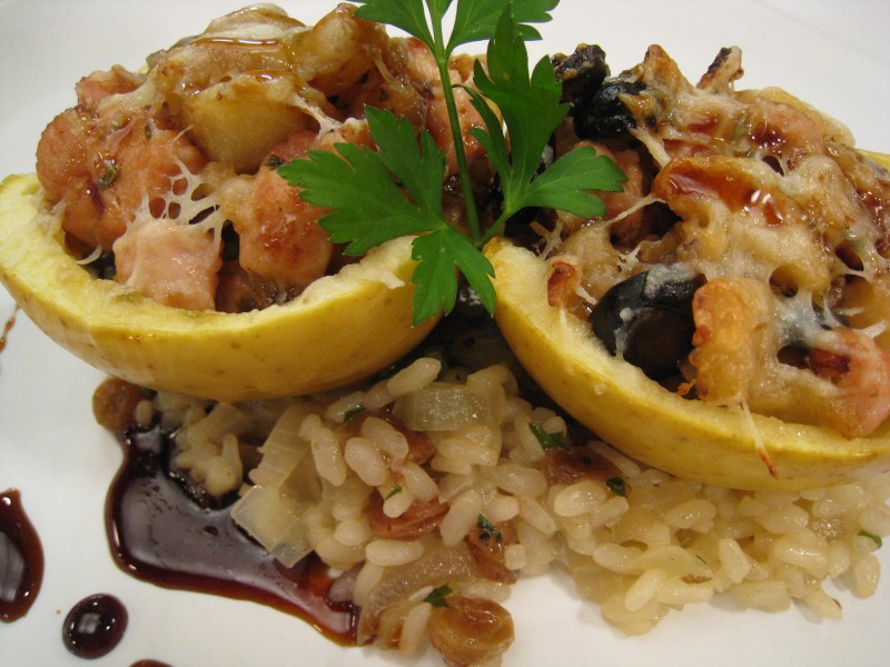 Manzanas rellenas de pavo y queso