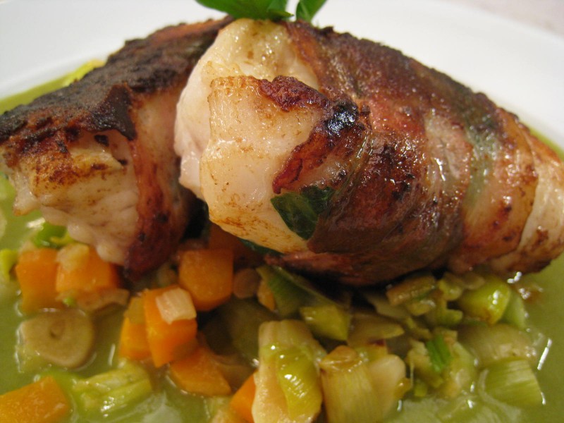 Medallones de rape con puerros