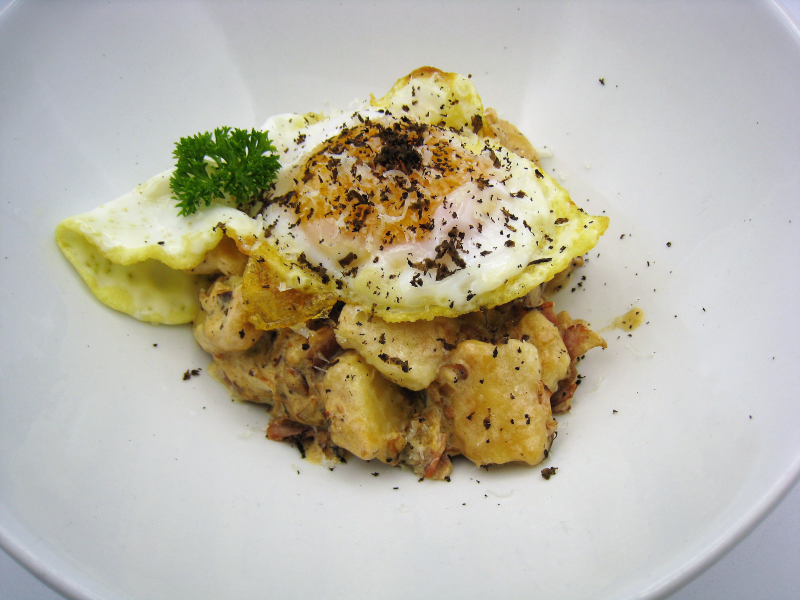 Ñoquis a la carbonara