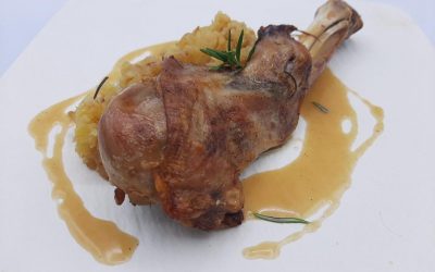 Paletilla asada con puré