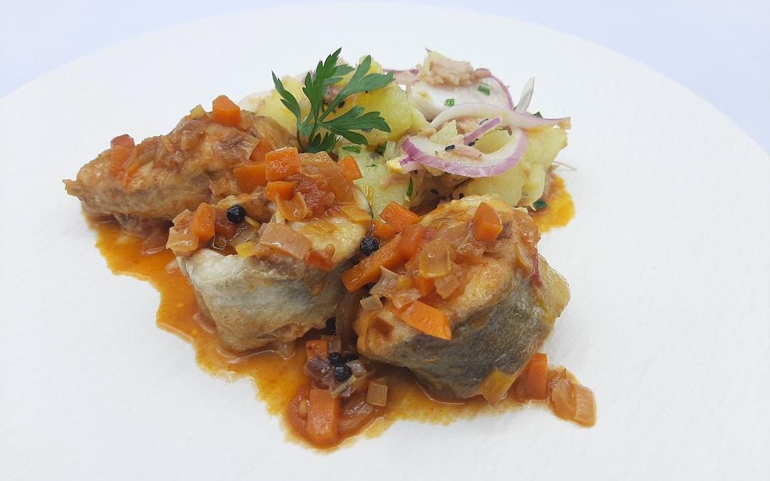 Pescada en escabeche
