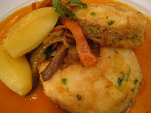 PESCADILLA REBOZADA CON PIMIENTOS eym