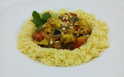 Pollo en salsa con cuscús