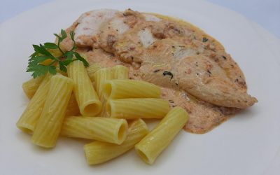 Pollo en salsa cremosa