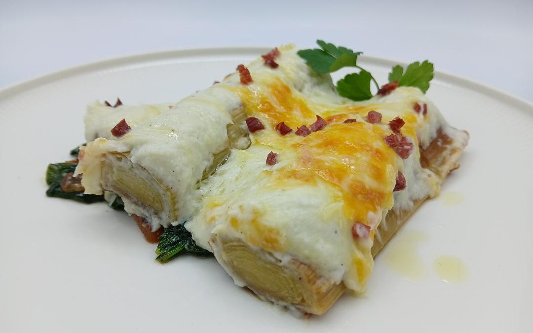 Puerros gratinados con calamares