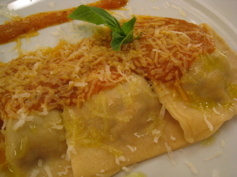 Raviolis caseros con setas