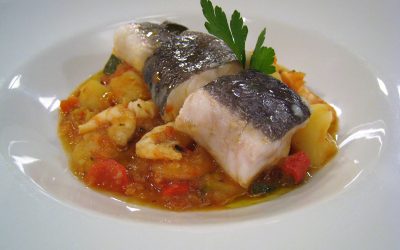 Tacos de merluza con tomate