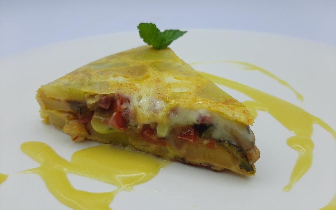 Tortilla rellena de jamón