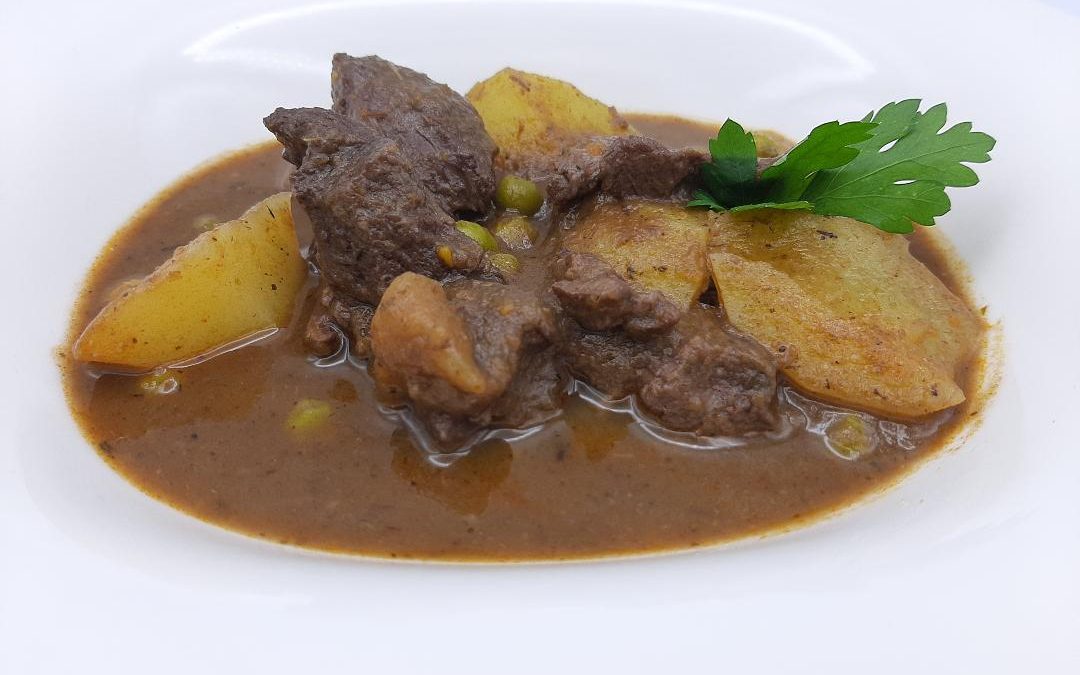 Venado guisado a la serrana