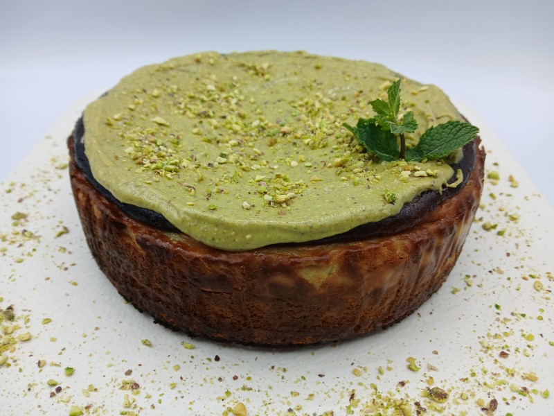 Tarta de queso y pistachos